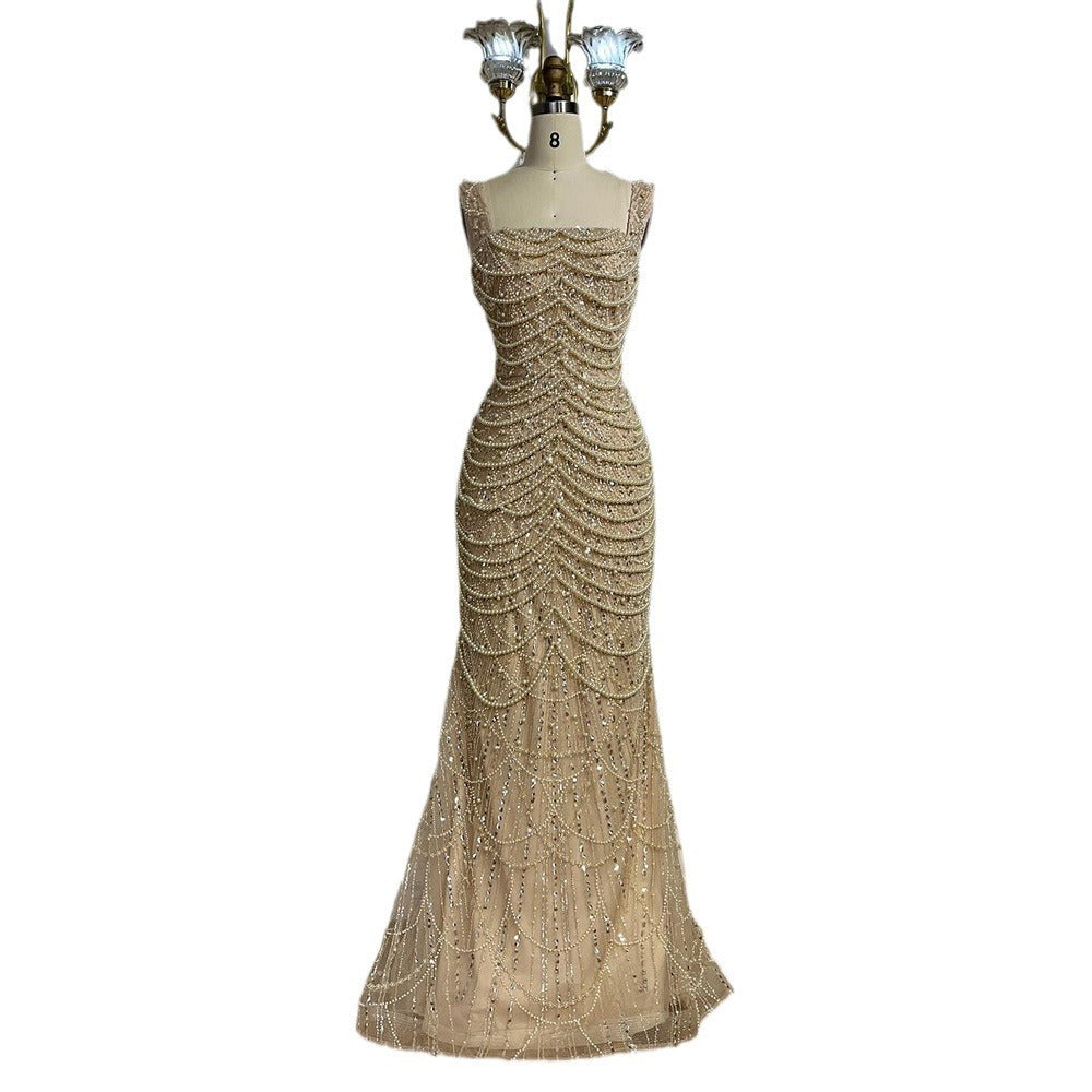 Robe Élégante Nu à Bretelles, Luxe Léger Haut de Gamme, Perles Brodées
