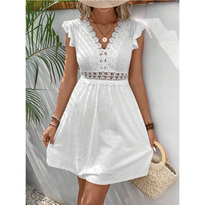Robe en tricot jacquard avec découpe, élastique, transparente, en dentelle et manches papillon